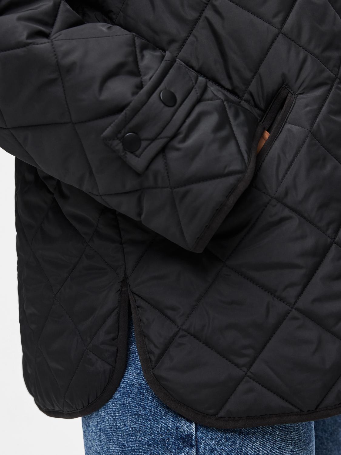 model_shot-detail